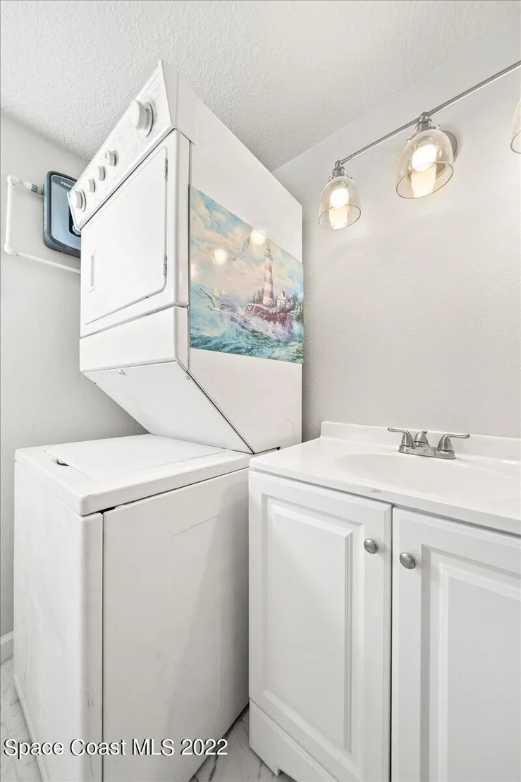 Photo of 3061 Indian River Drive NE