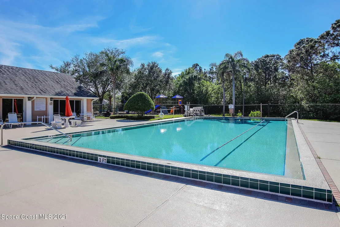 Photo of 933 Gables Way