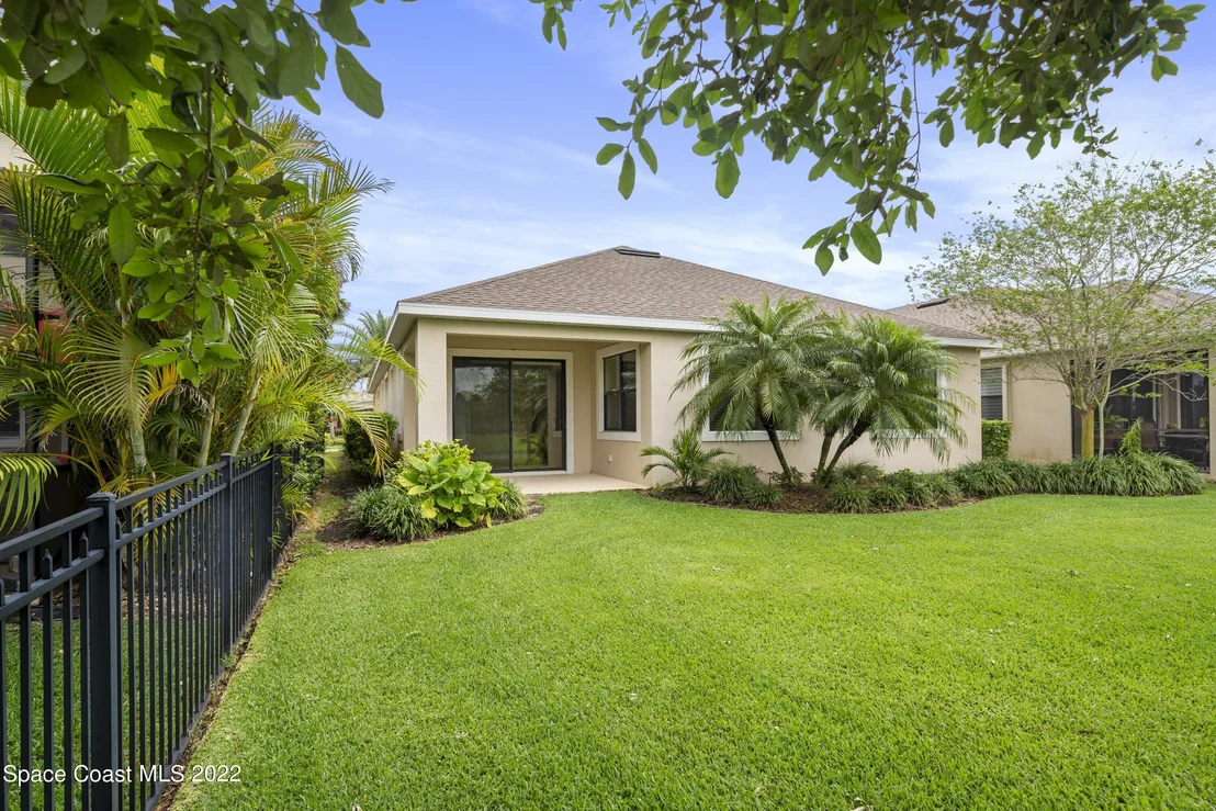 Photo of 8582 Strom Park Drive