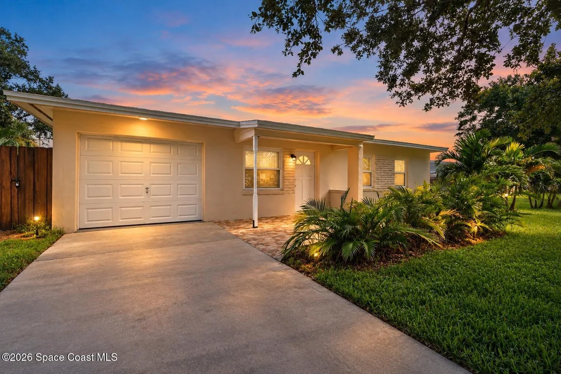 Photo of 620 Lund Circle