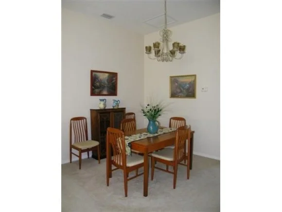 Photo of 4521 Portage
