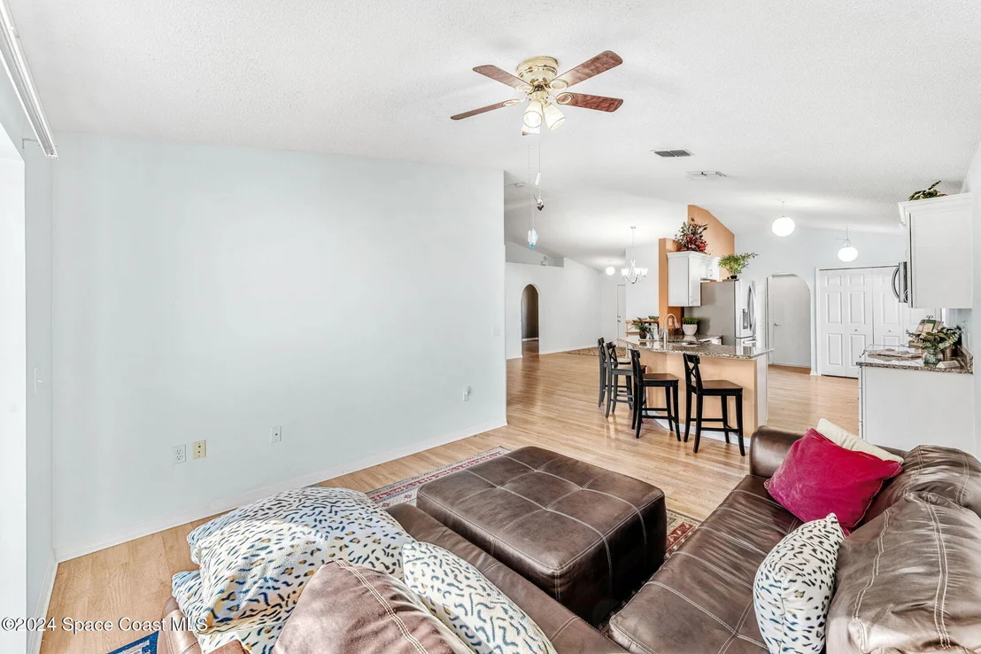 Photo of 8509 Ivanhoe Drive