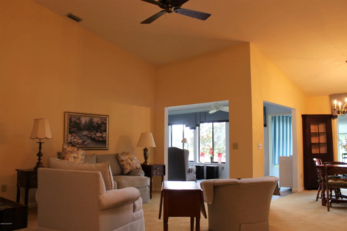 Photo of 1522 Frontier Drive