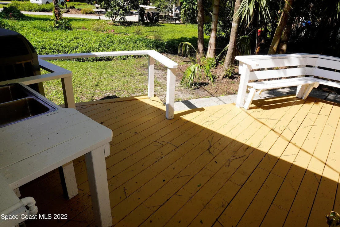 Photo of 686 Hammock Road