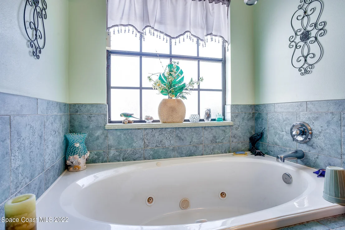 Photo of 2477 Harlock Road