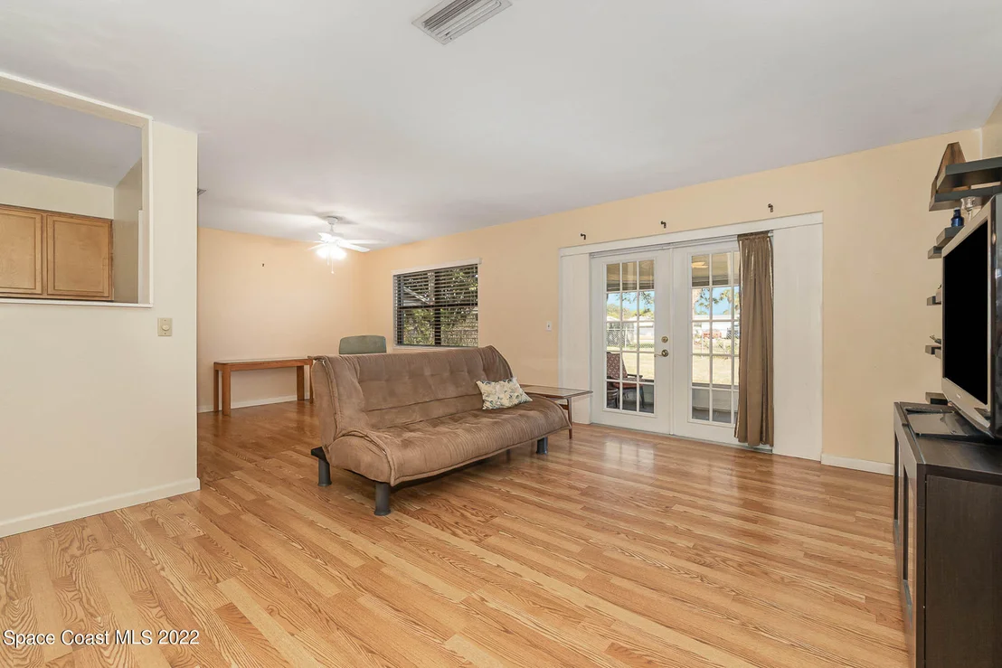 Photo of 1106 Condado Drive