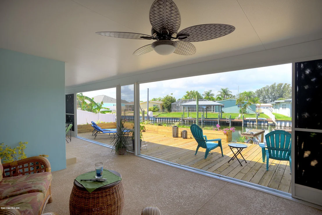 Photo of 448 Sparrow Drive