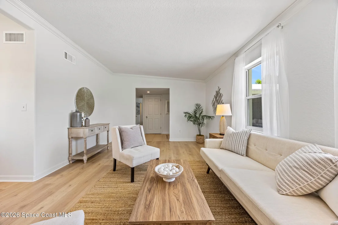 Photo of 777 James Circle NE