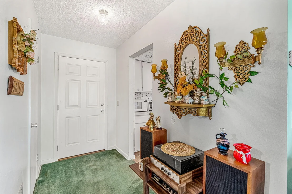 Photo of 1094 Basque Drive