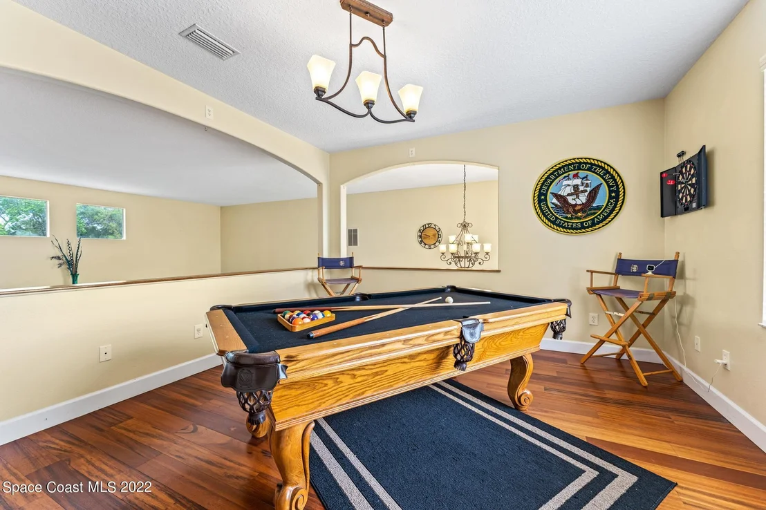 Photo of 1358 Centennial Way