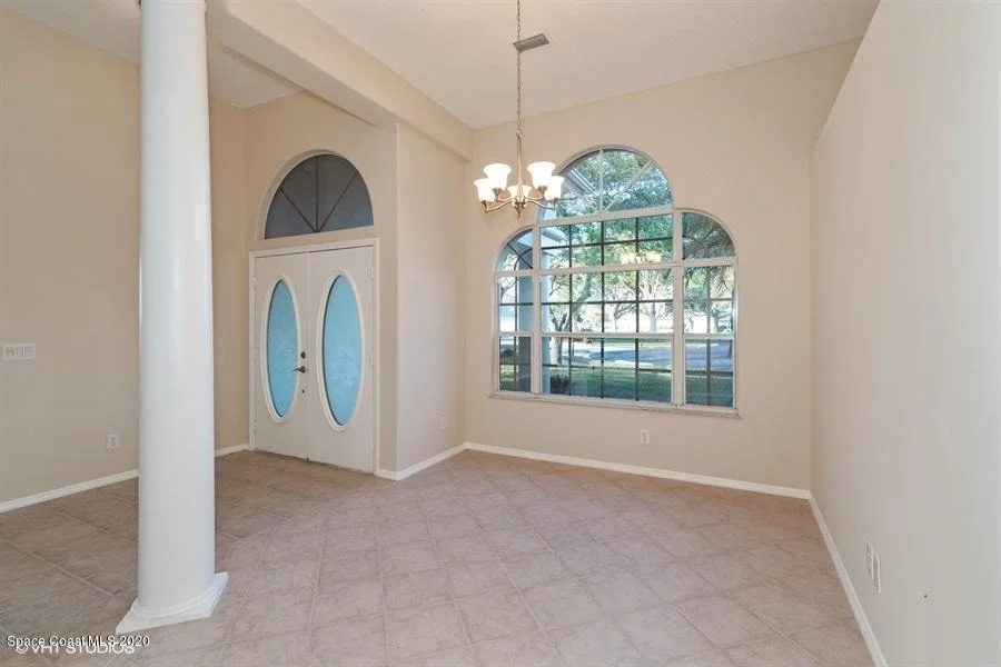 Photo of 5640 Sheffield Place