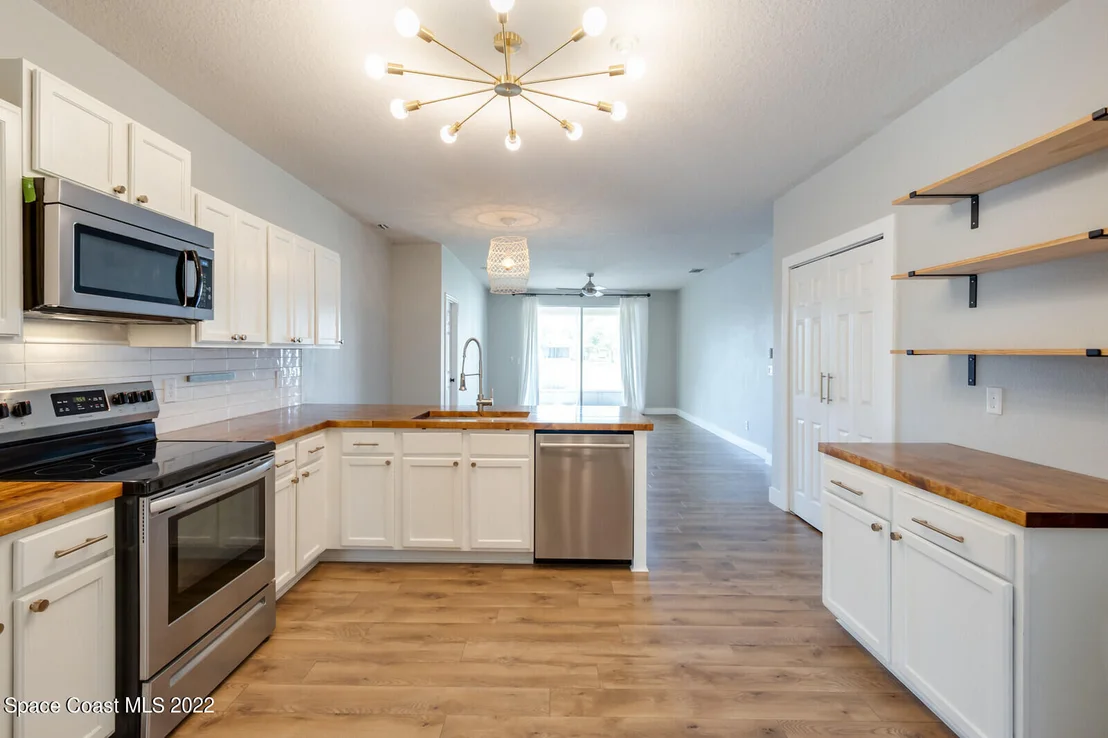 Photo of 3775 Thayer Lane