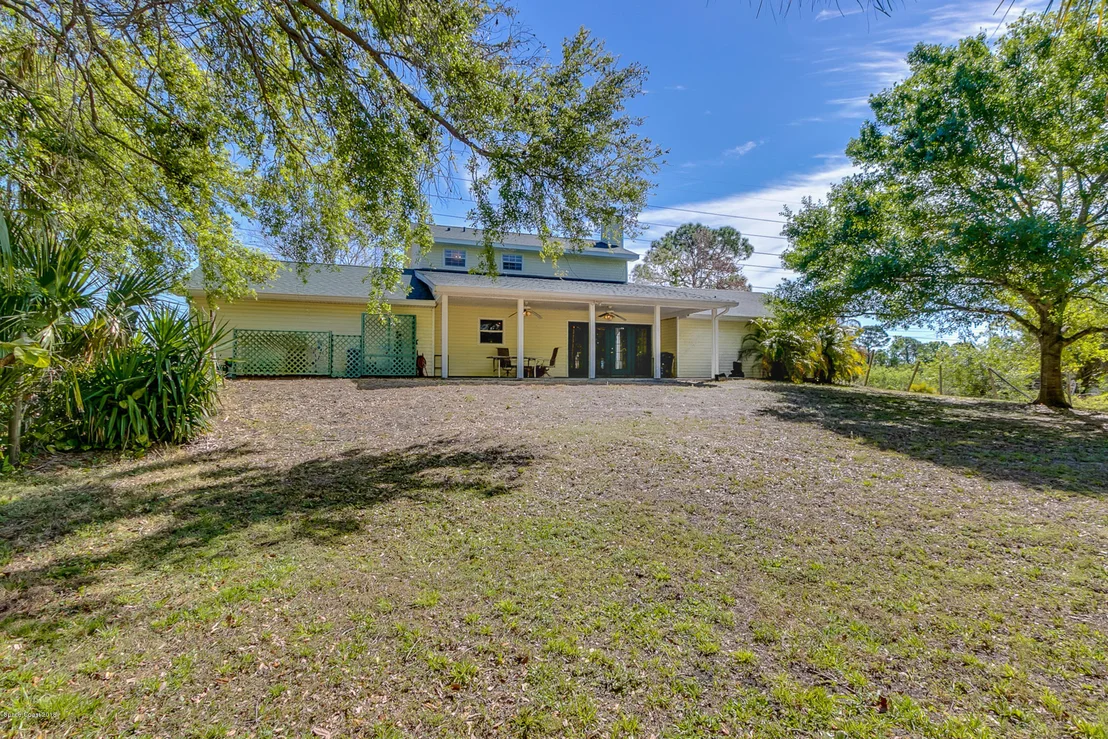 Photo of 3050 Washingtonia Drive