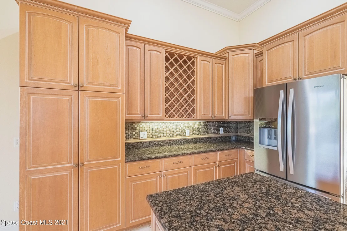 Photo of 8181 Compton Way
