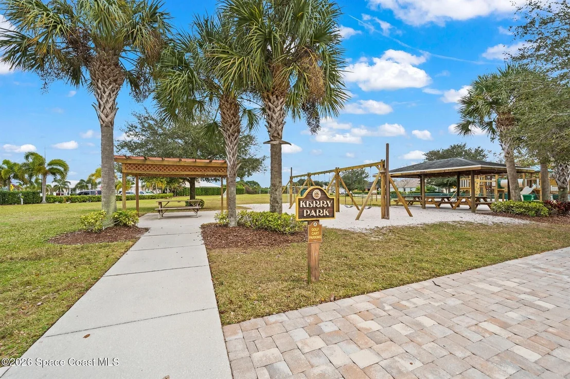 Photo of 1185 Dromin Lane