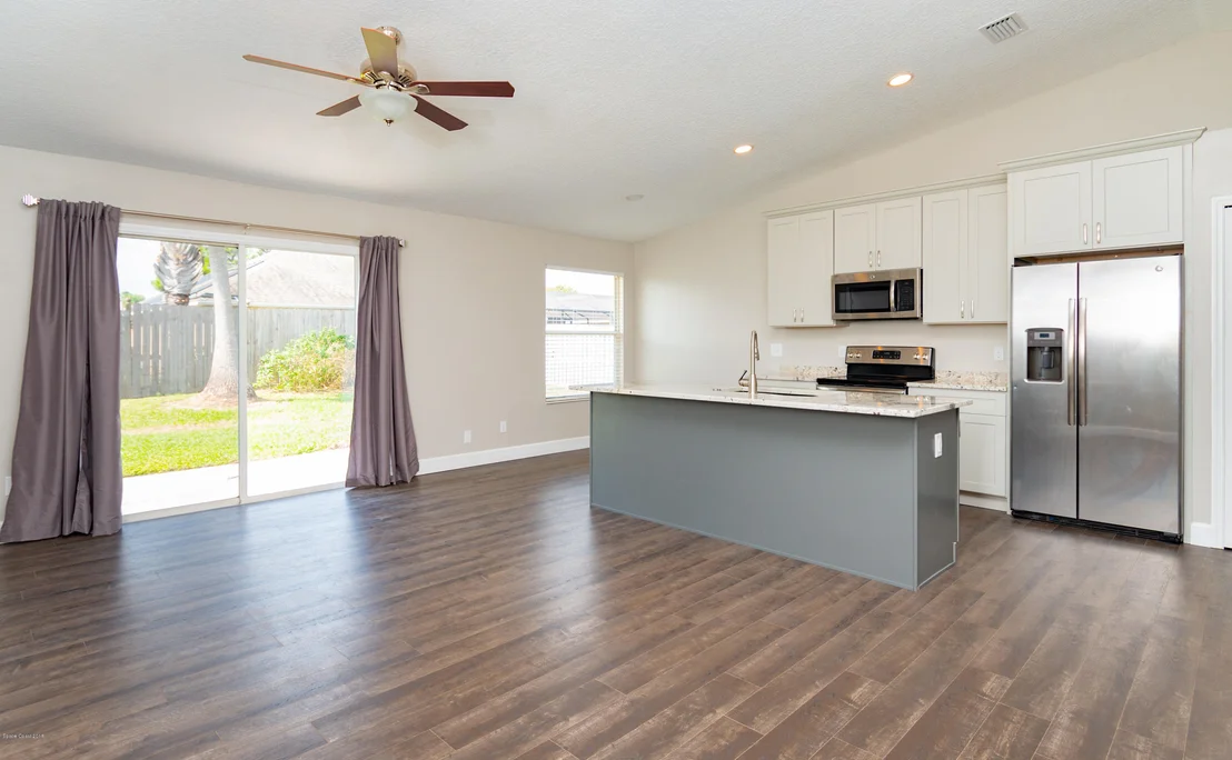 Photo of 823 Emerald Way