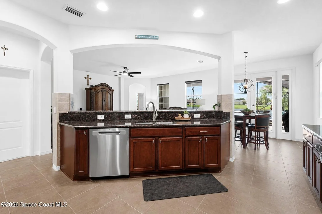 Photo of 6485 Trieda Drive