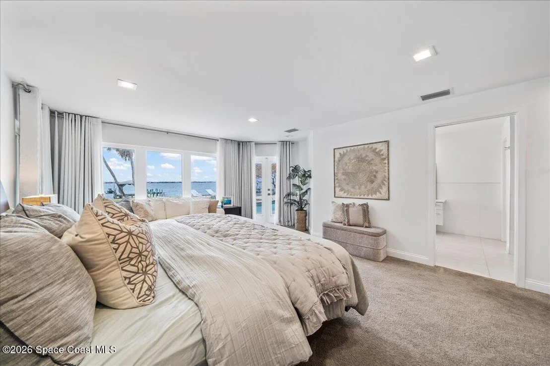 Photo of 408 Riverside Drive