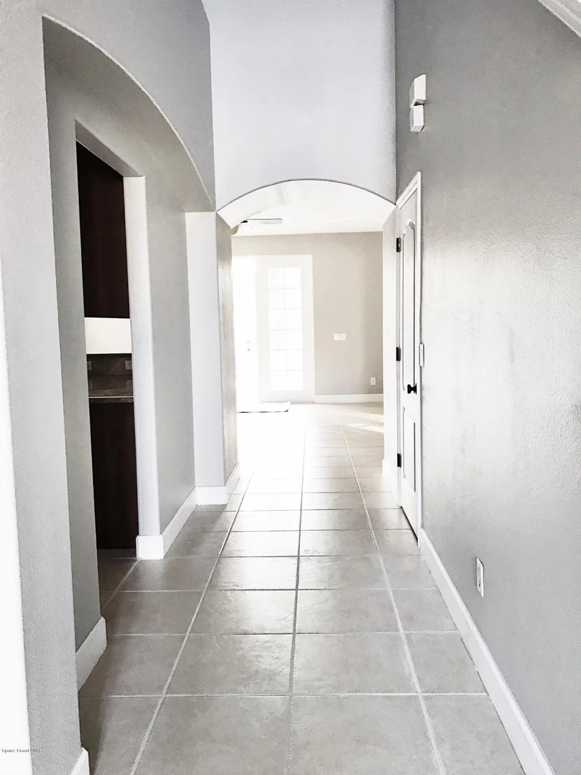 Photo of 1300 Talon Way