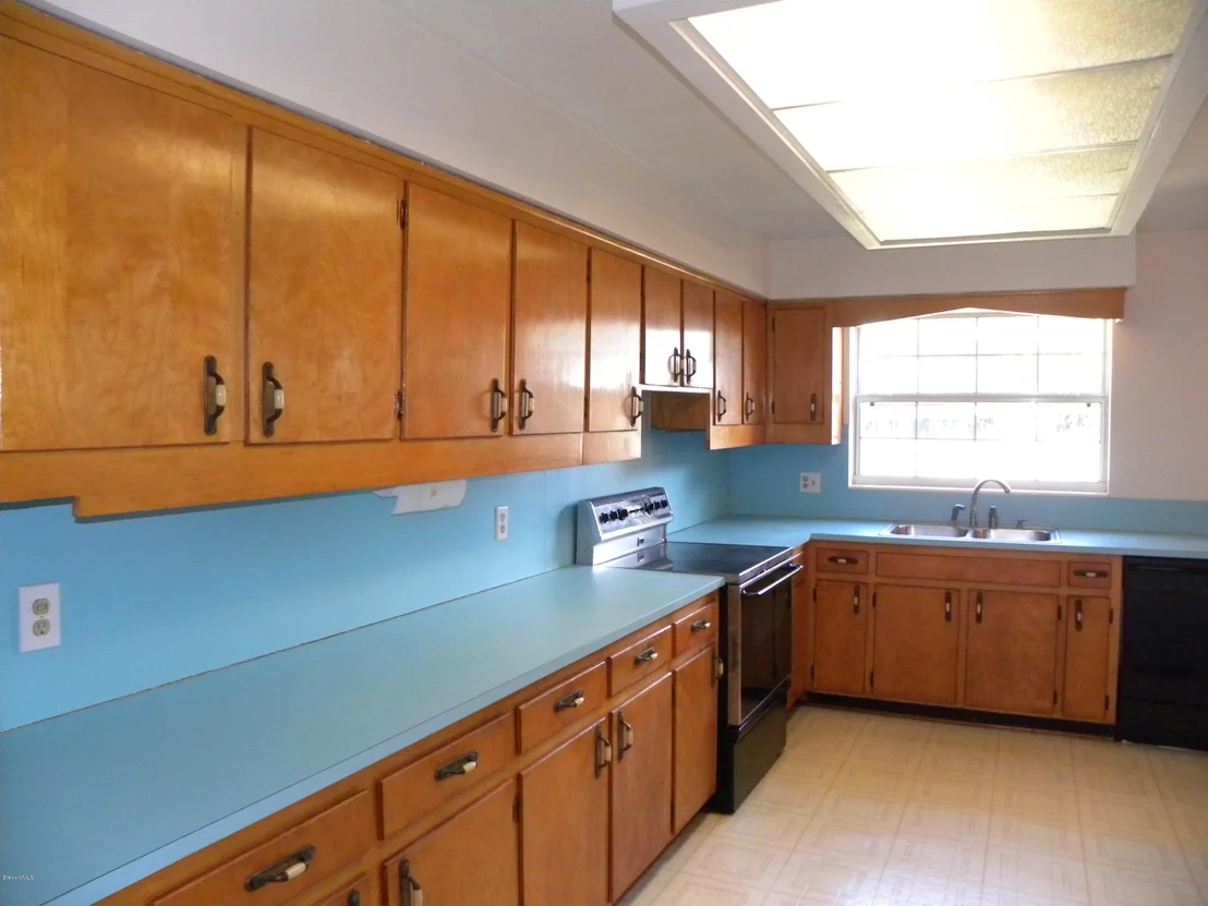 Photo of 370 Cinnamon Drive