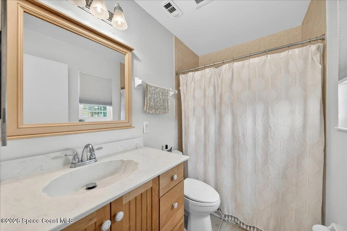 Photo of 920 Gables Way