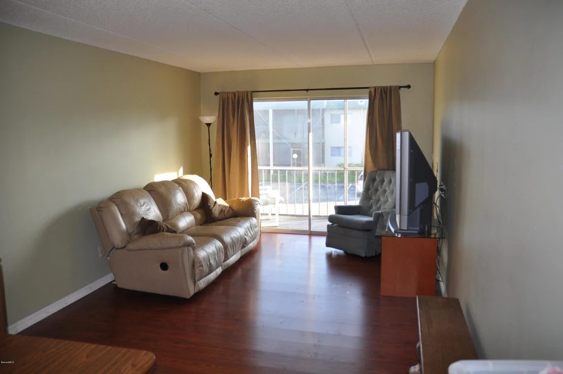 Photo of Unit 209 at 3025 Thrush Drive