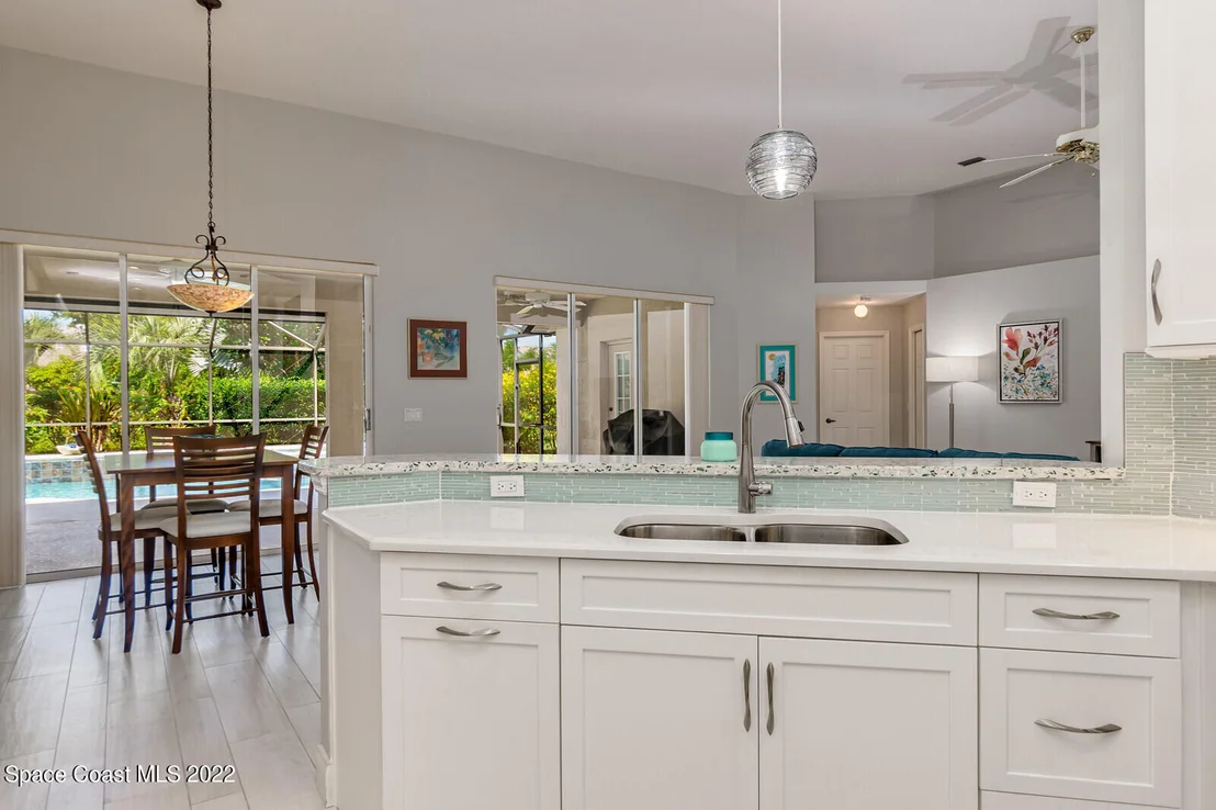 Photo of 2732 Englewood Drive