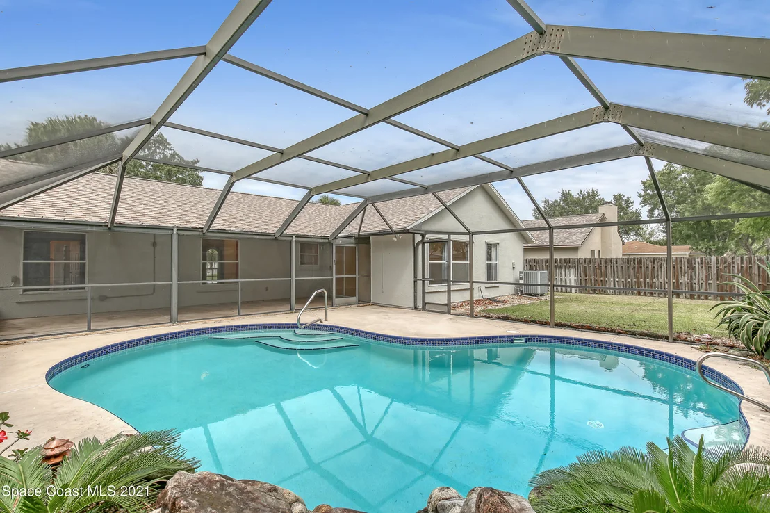 Photo of 649 Sandpiper Circle