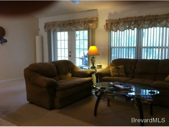 Photo of 948 Tamarind