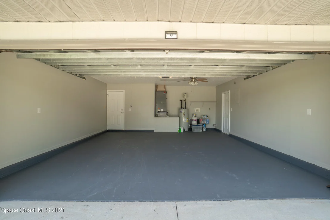 Photo of 4390 Alan Shepard Avenue