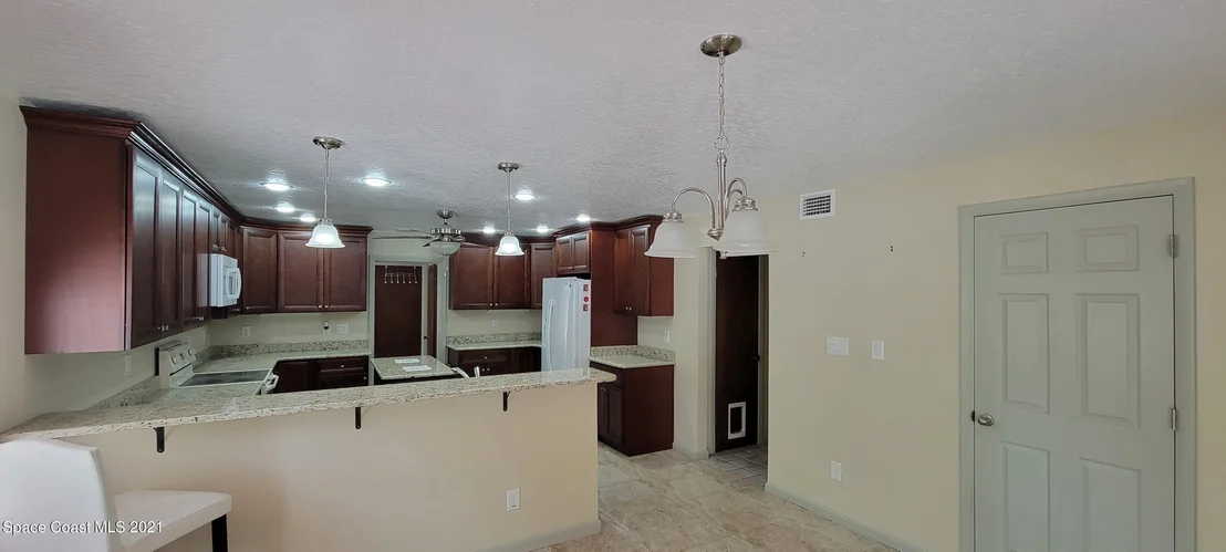 Photo of 2502 Meadow Lane