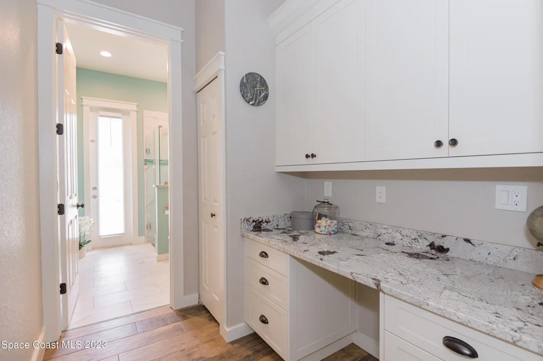 Photo of 4569 Chastain Drive