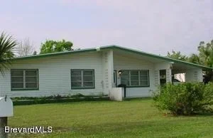 Photo of 2374 NE Shenandoah Road