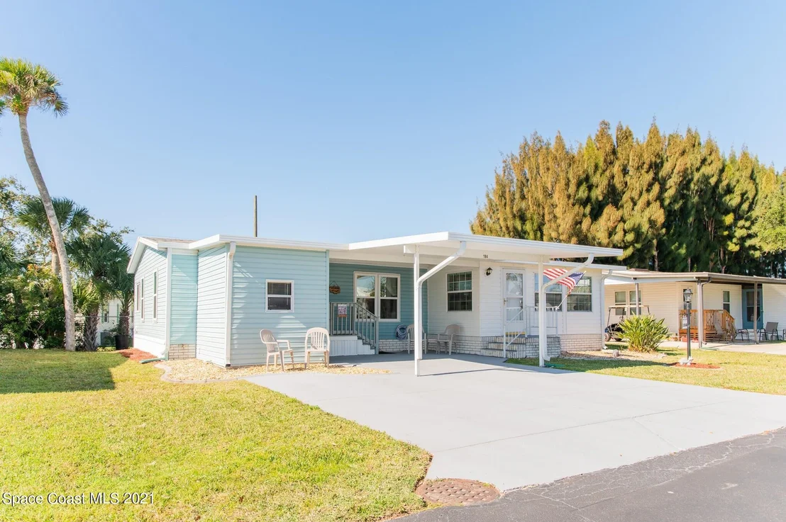 Photo of 184 Rosewood Drive