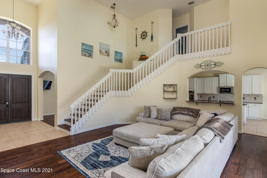 Photo of 6006 Newbury Circle