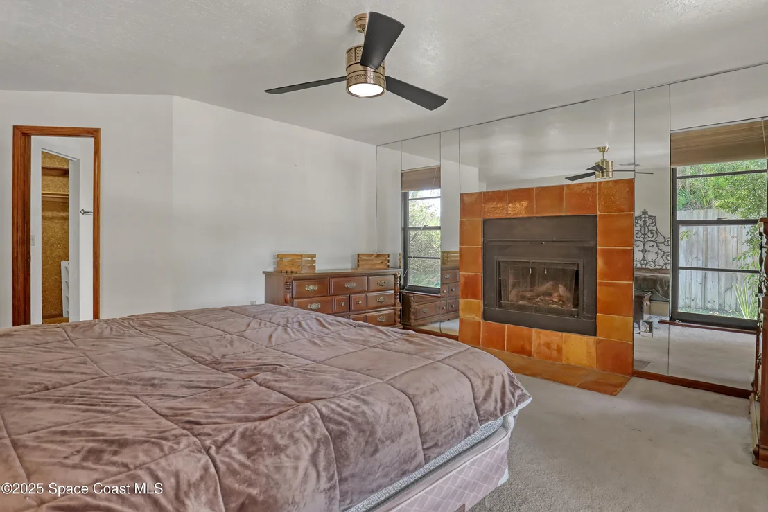 Photo of 235 Sand Dollar Road S