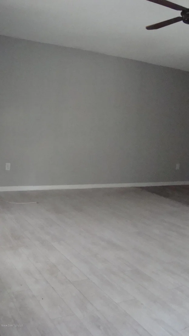 Photo of 854 Angle Street NE