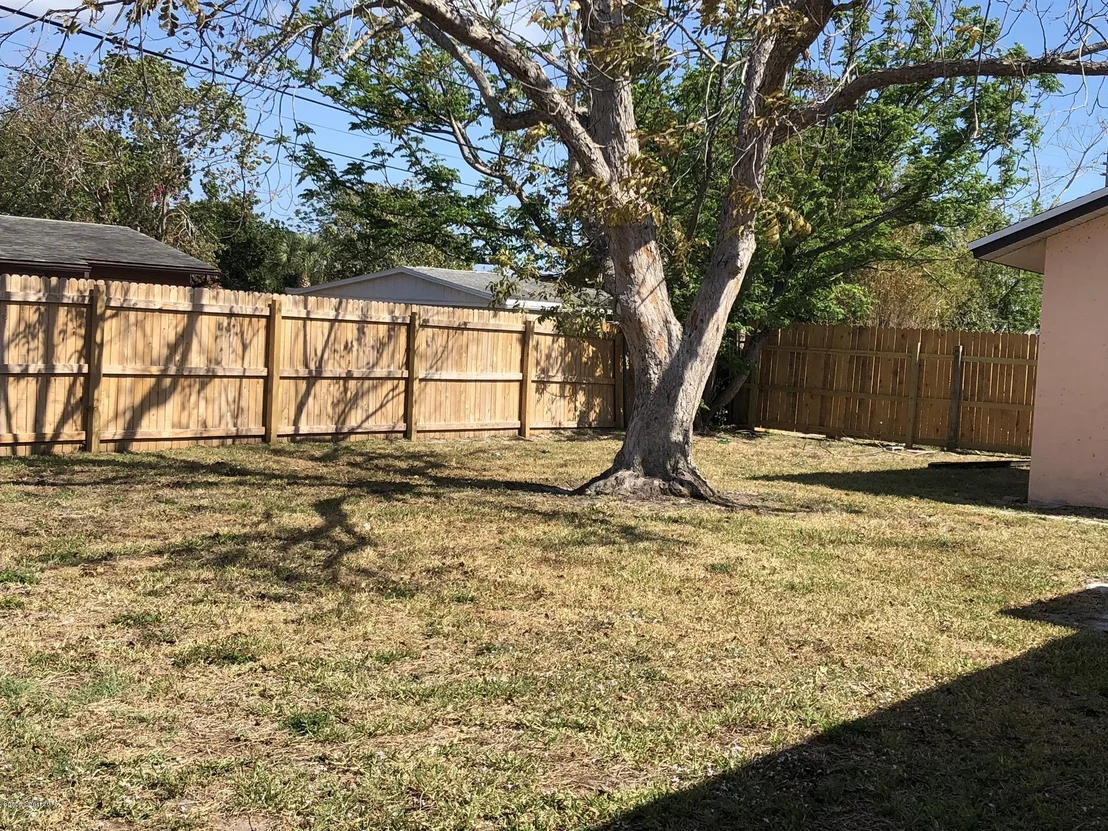 Photo of 2224 Allan Adale Road