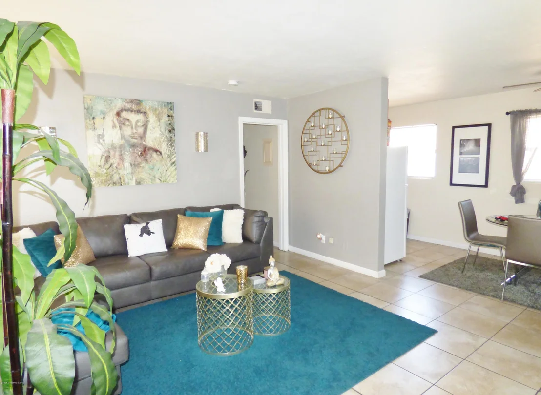 Photo of 1052 Azalea Lane