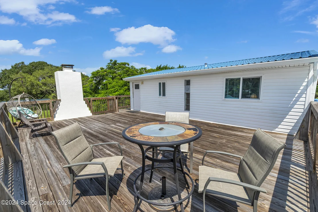Photo of 492 Dempsey Drive