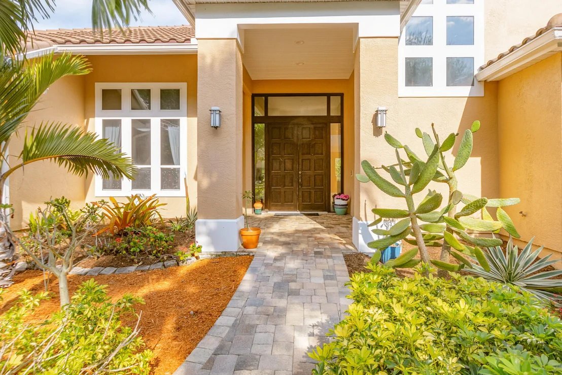 Photo of 620 Crassas Drive