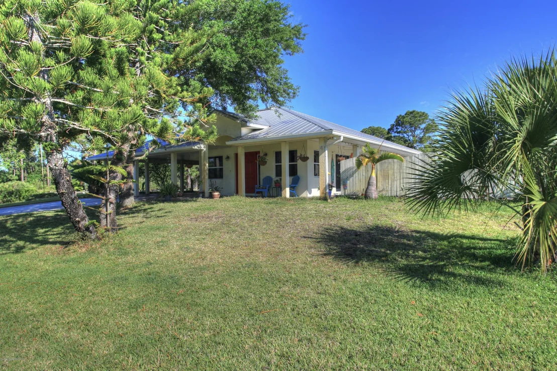 Photo of 400 Hall Road