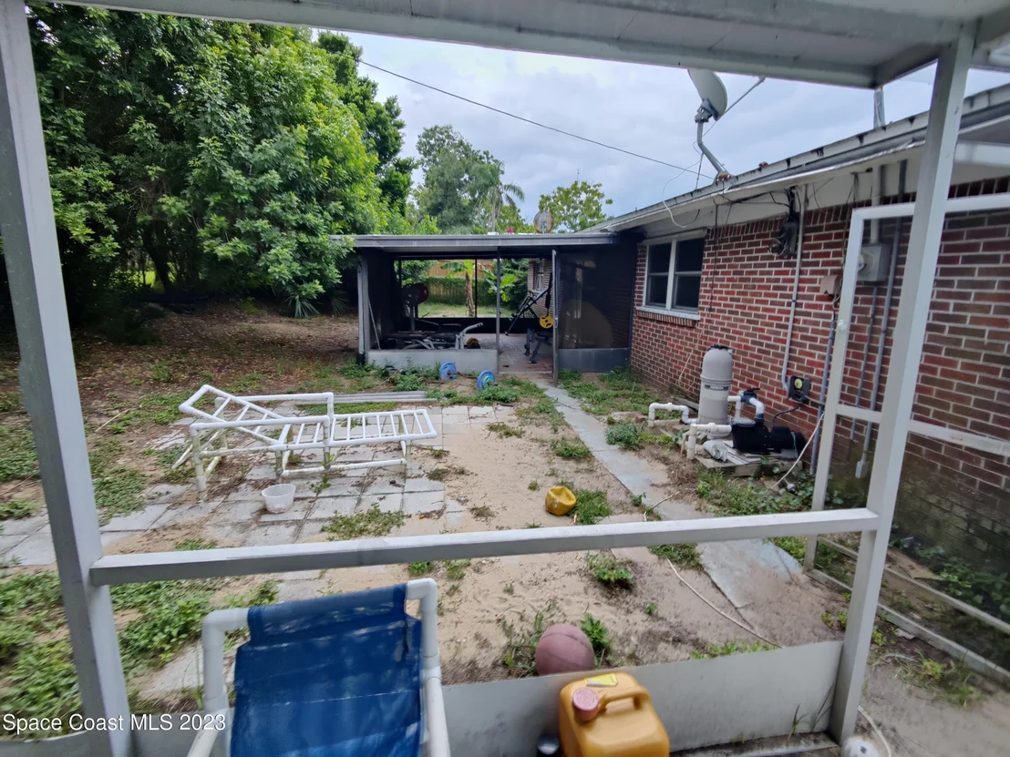 Photo of 1650 Leach Circle