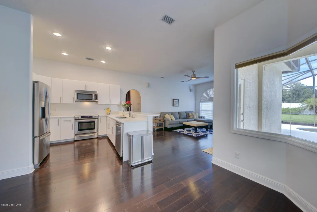 Photo of 3360 Meadowridge Drive