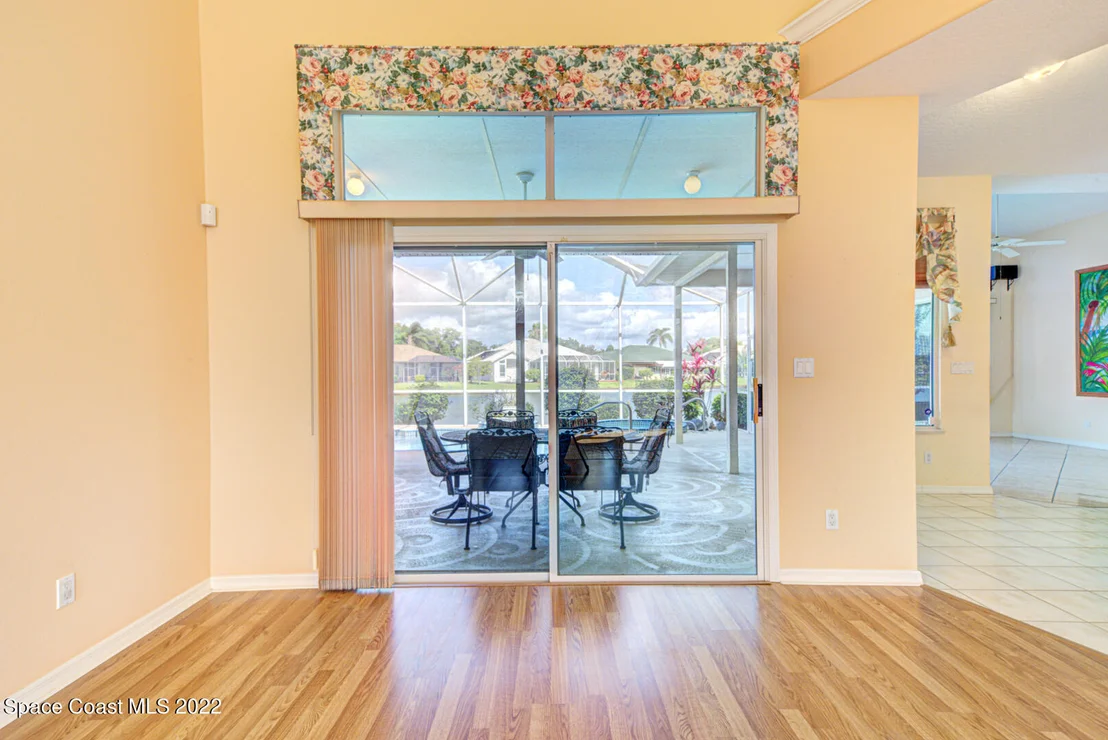 Photo of 1004 Fieldstone Drive