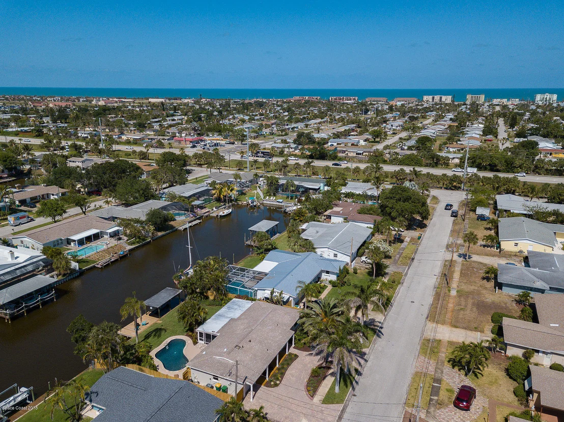 Photo of 417 Cardinal Drive