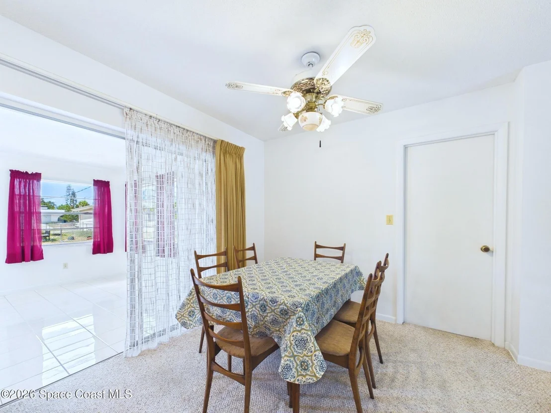 Photo of 2939 Chipper Drive NE