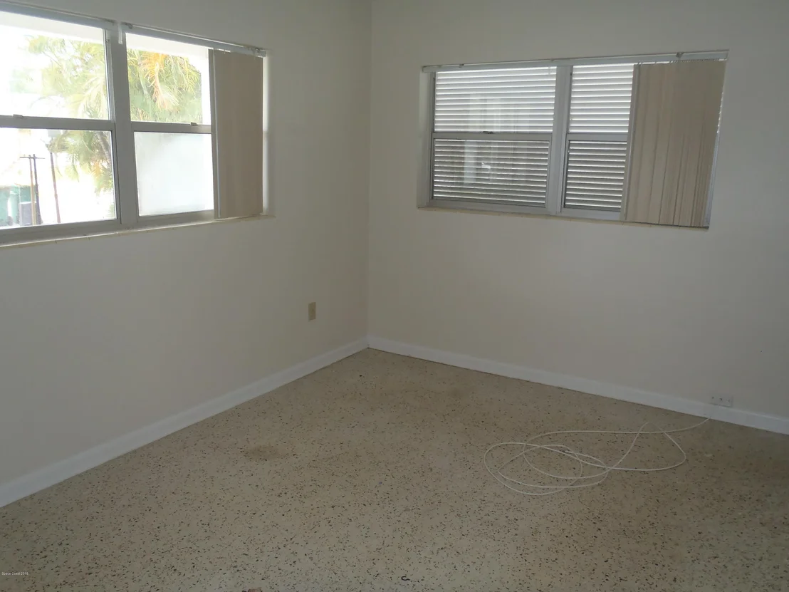 Photo of 310 Bunker Street