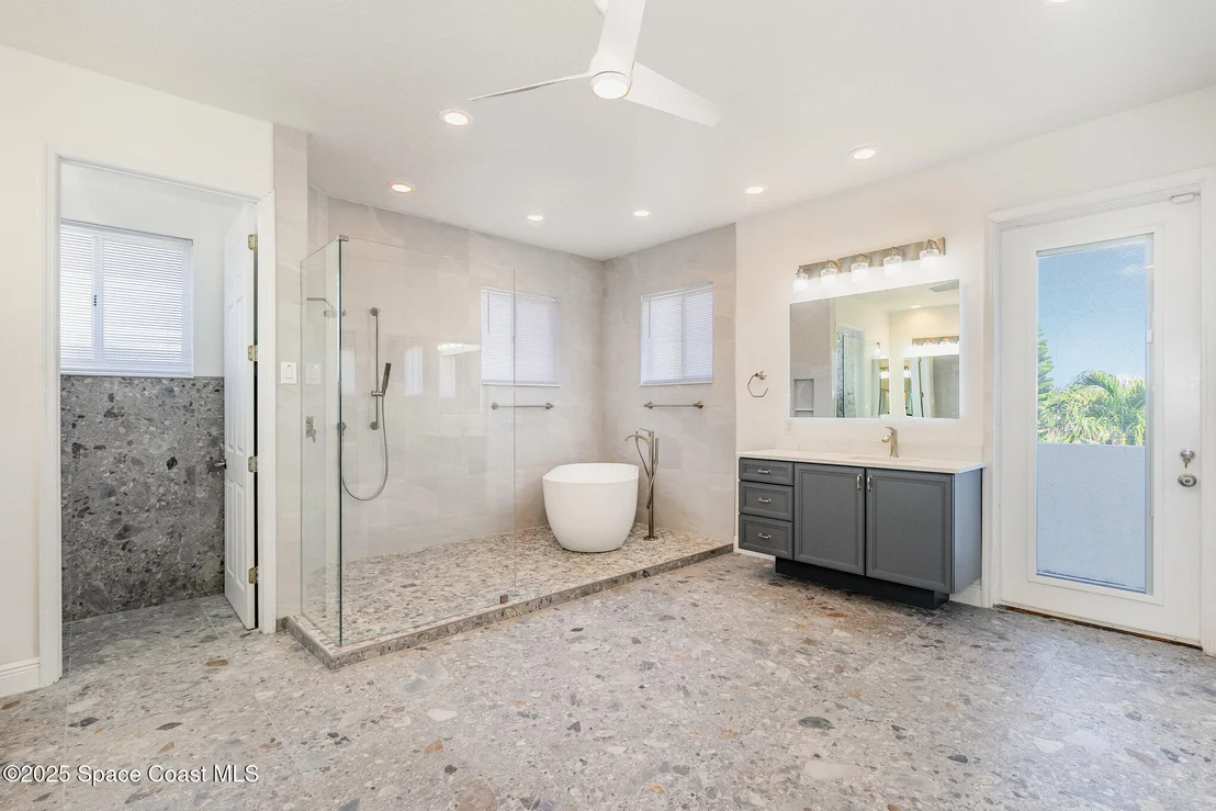 Photo of 117 Mohican Way