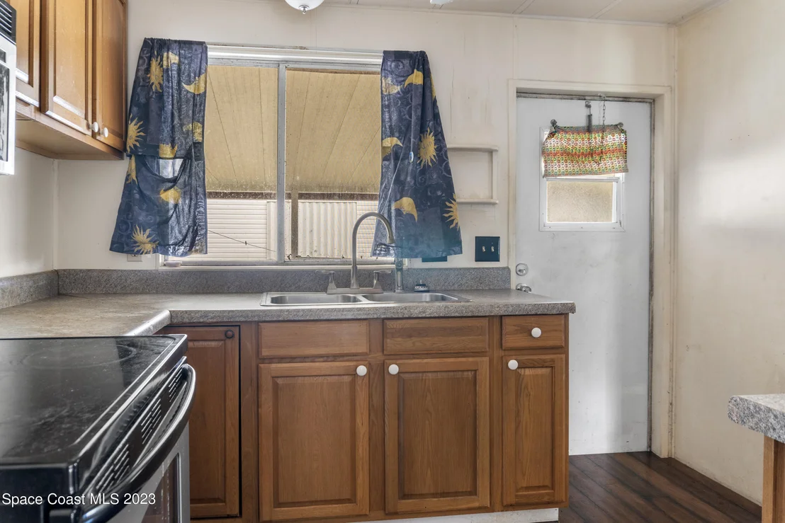 Photo of 549 Marnie Circle